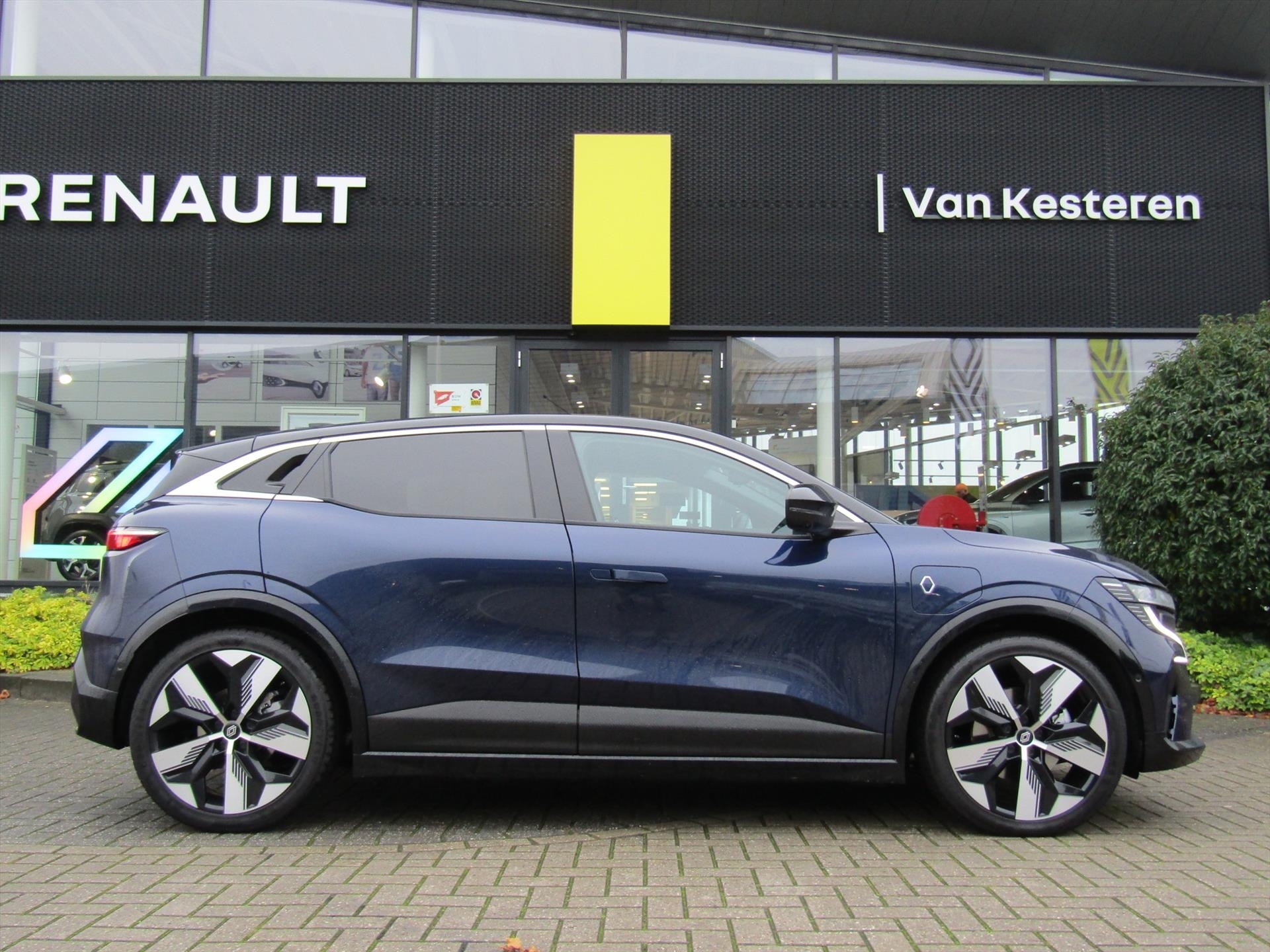 Renault Mégane E-Tech 60kWh 220pk comfort range Techno / Pack Winter / Pack Vision / 360 Camera