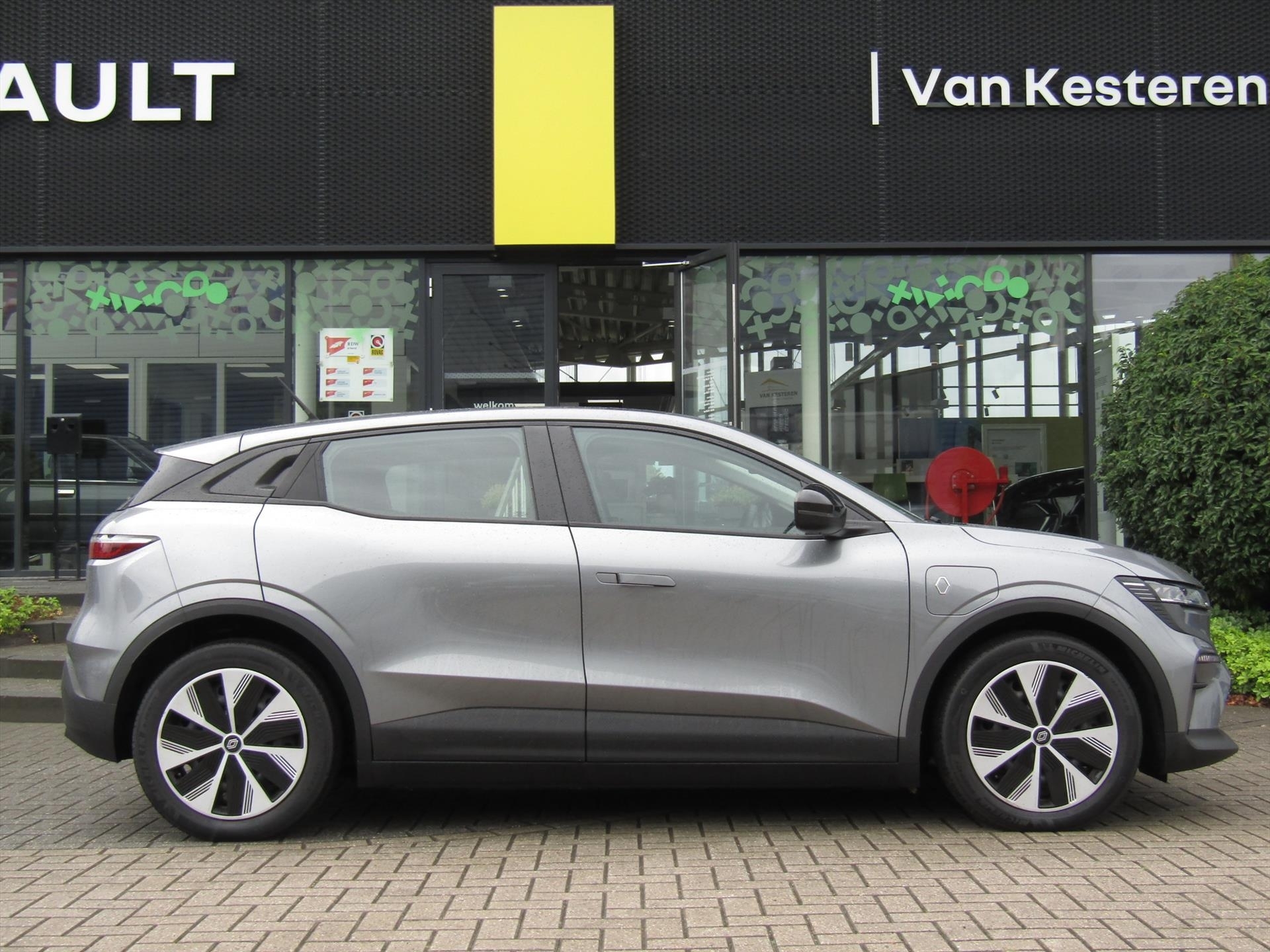 RENAULT Mégane E-Tech EV60 130pk Optimum Charge Evolution ER / Groot Navigatie / Camera / NL Auto /  dealer O.H