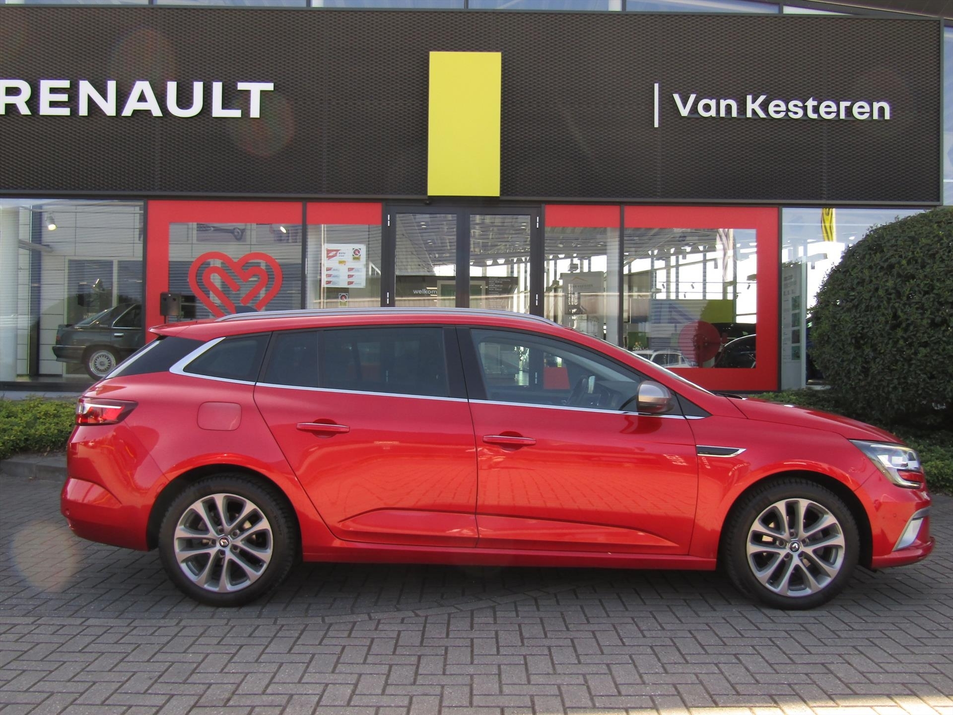RENAULT Mégane Estate 1.2 Energy TCe 130pk GT-Line / Bose / Trekhaak / Navigatie / Camera