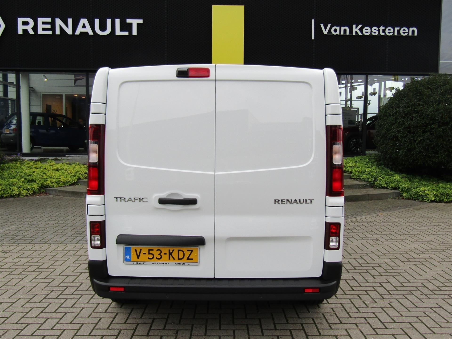 RENAULT Trafic GB 2.0 Blue dCi 110pk L2H1 T30 Advance / Camera / Bilndspot / Carplay / Androidauto / Clima / CC