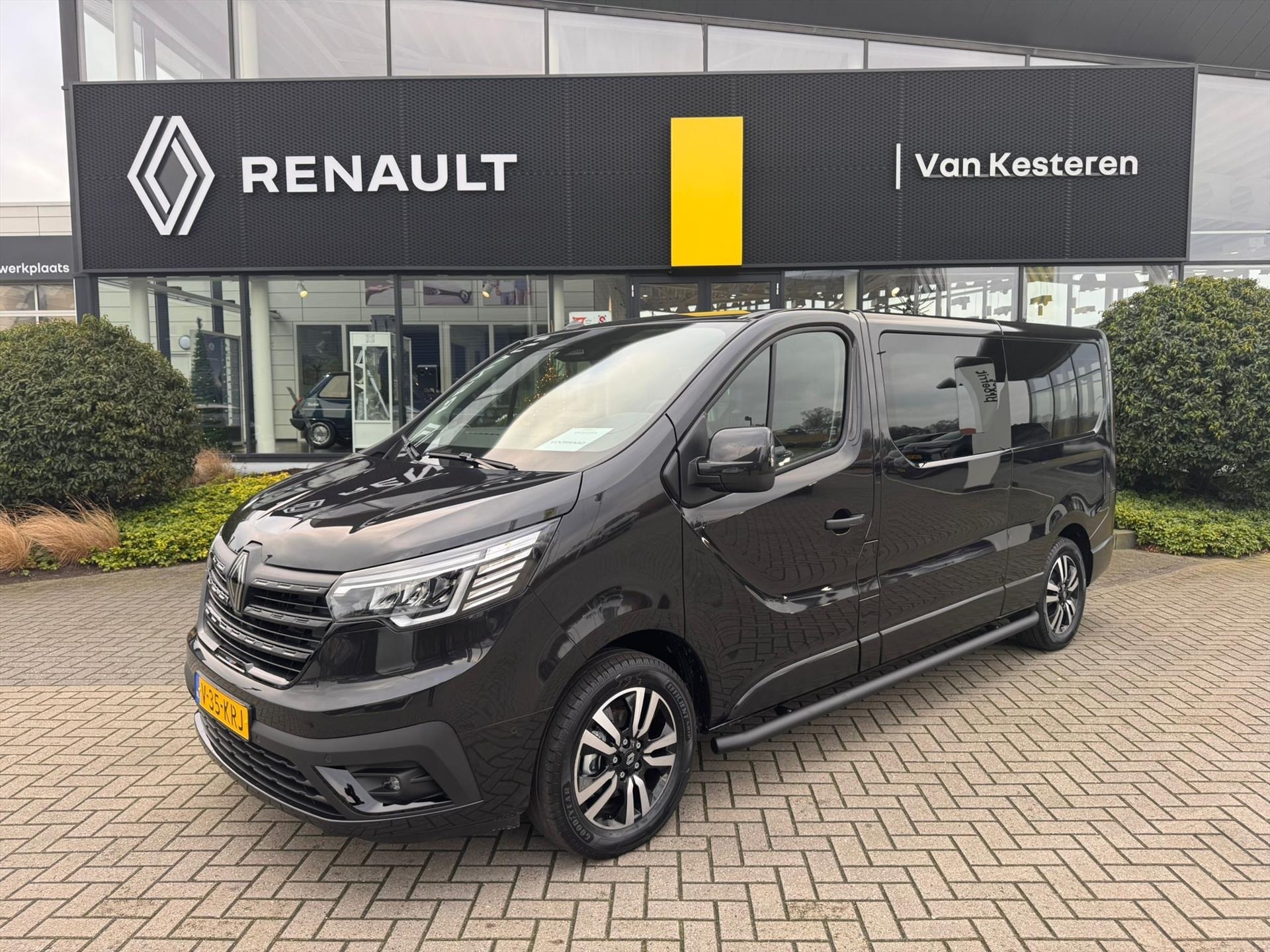 RENAULT Trafic GBDC 2.0 Blue dCi 170pk L2H1 5P T29 Extra Anniversary/ dubbel cabine / Trekhaak / Navigatie / Camera