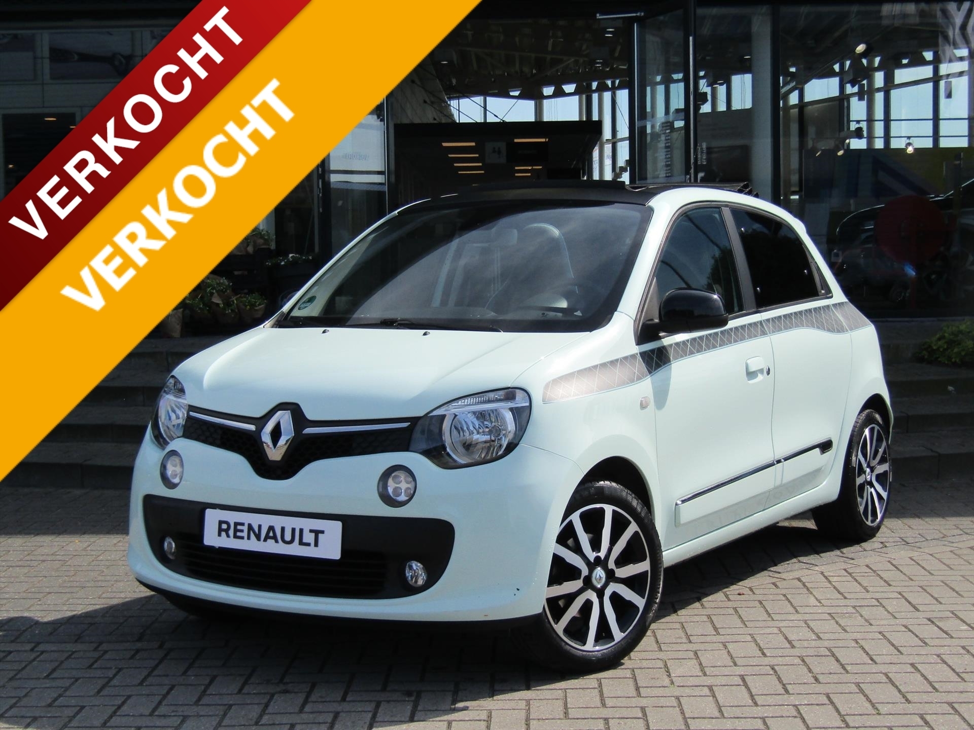 RENAULT Twingo 0.9 Energy TCe 90pk La Parissiene / Cabrio Top / Schuifdak / Navigatie / Camera / Stoelverwarming