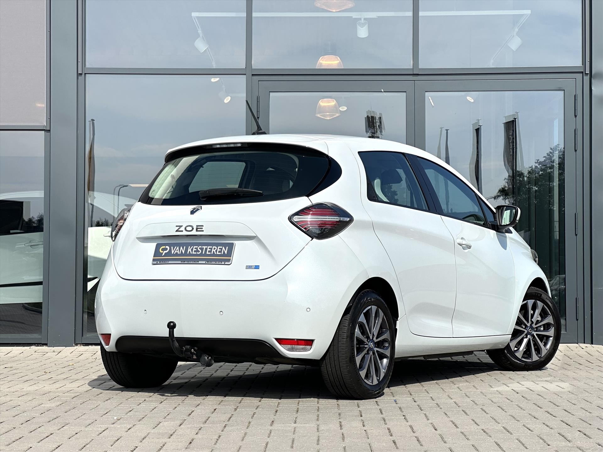 Renault Zoe R135 Zen Koopaccu | Trekh. | Stoel + Stuurverwarming | CCS Lader | NL Auto |