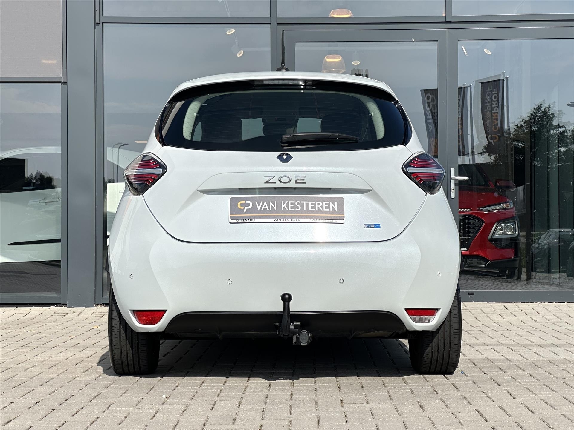 Renault Zoe R135 Zen Koopaccu | Trekh. | Stoel + Stuurverwarming | CCS Lader | NL Auto |