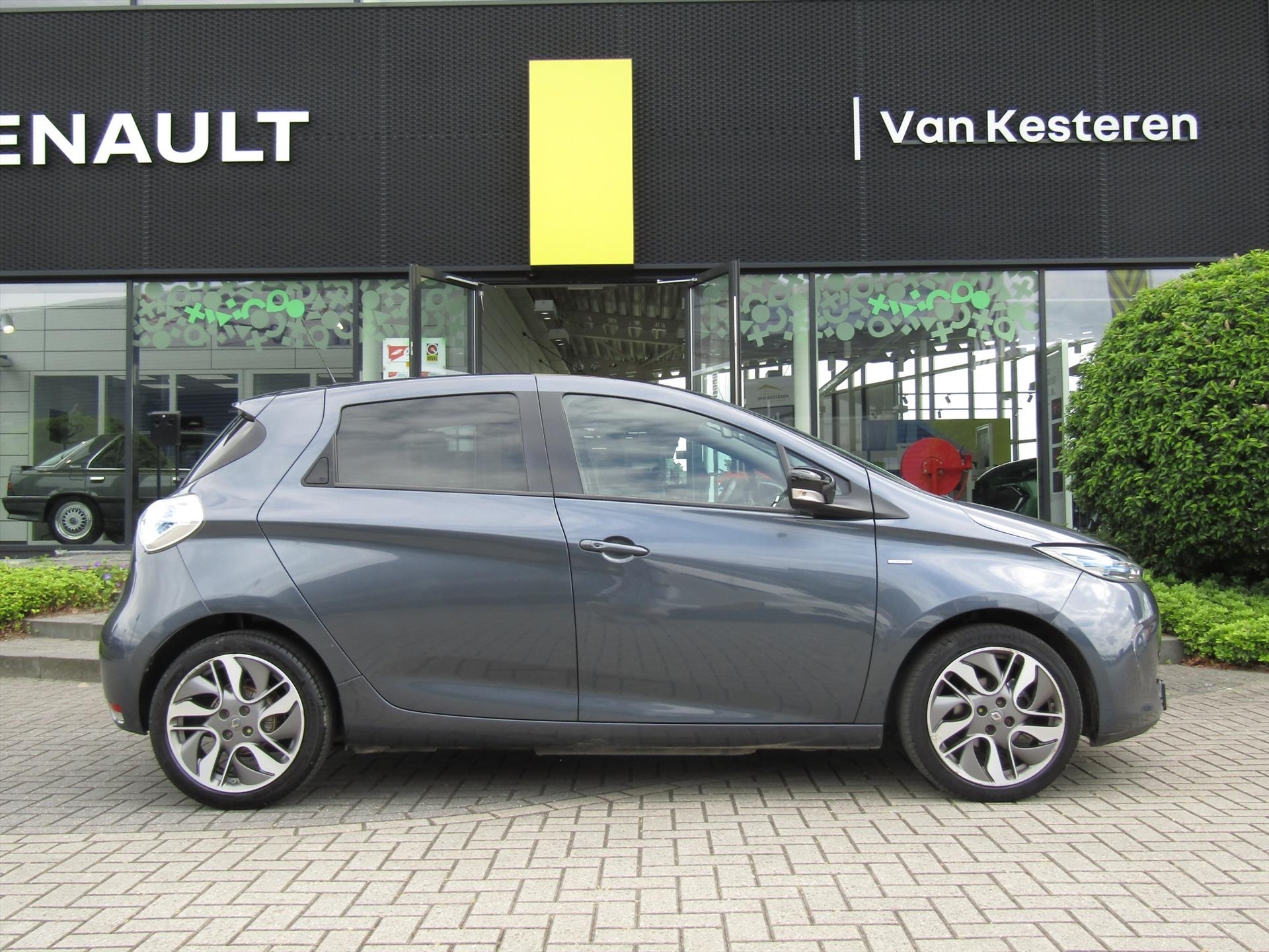 Renault Zoe ZE40 R110 108pk (Batterijhuur) Limited / Navigatie / Camera / Stoelverwarming 